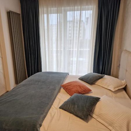 Livia Apartment Năvodari Esterno foto